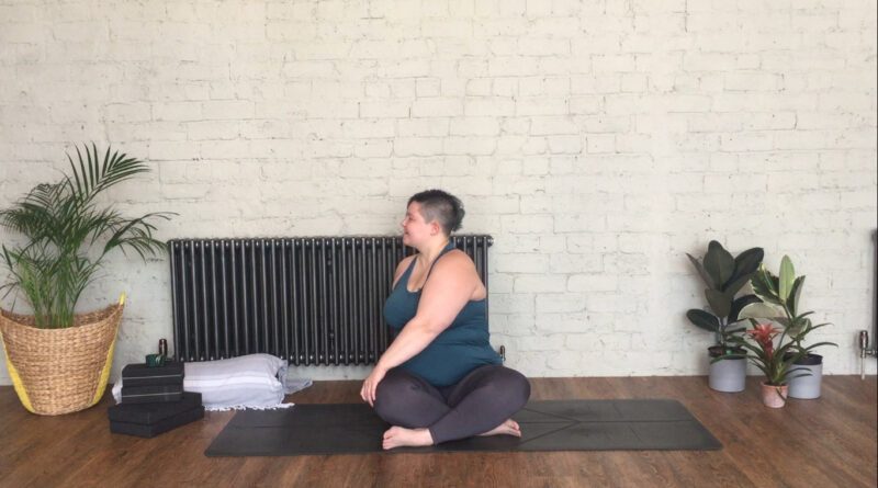 seated twist by Sara